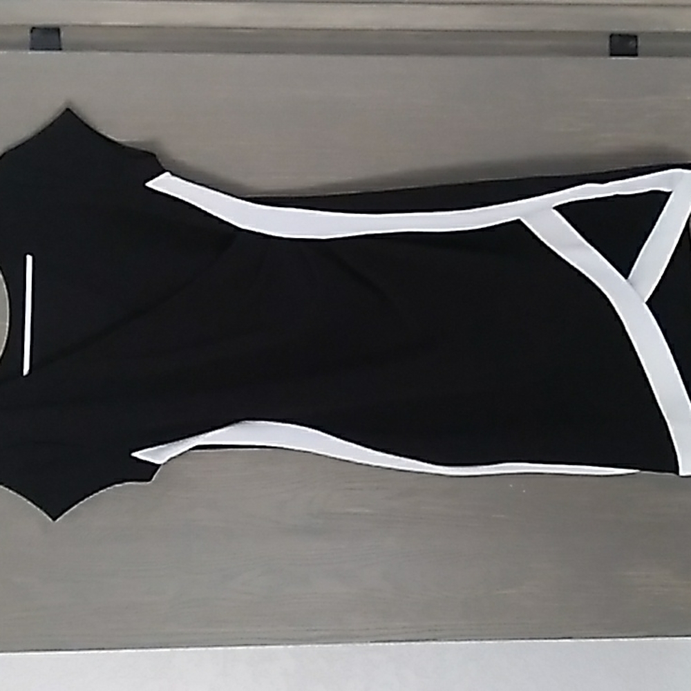 Womans dress, size Large